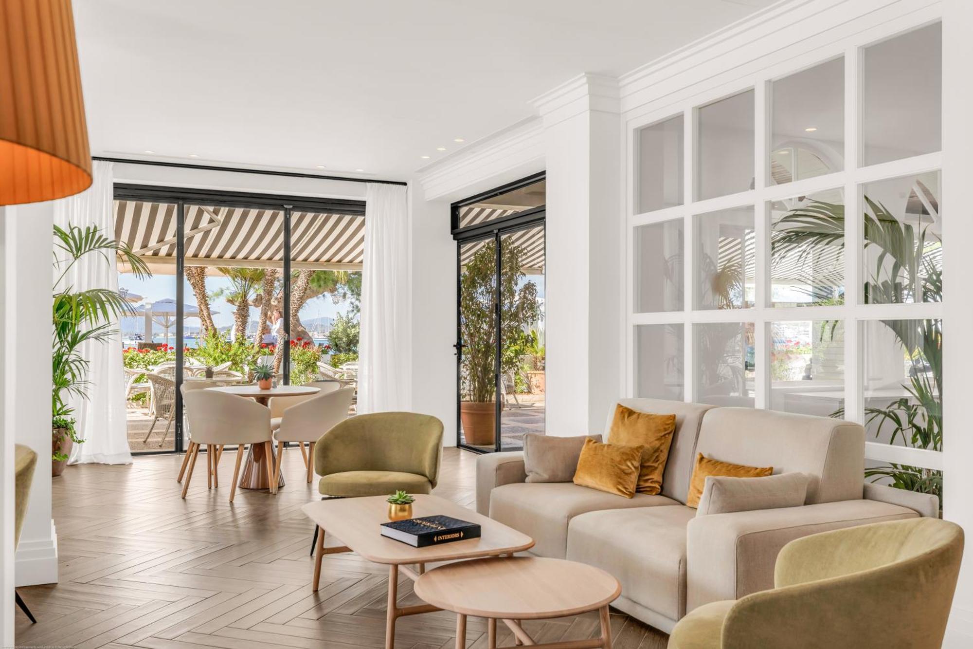 Hotel Illa D'Or & Club Apts 4* Sup Port de Pollenca Exterior photo